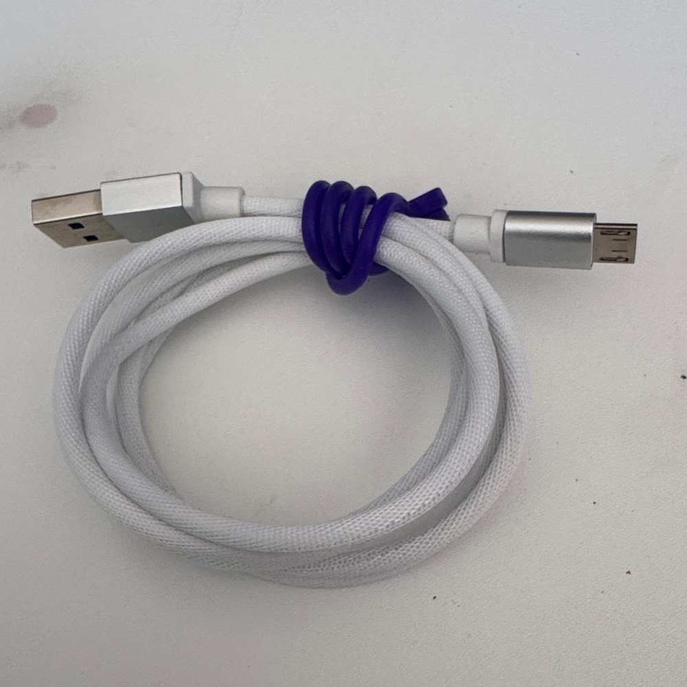 White Braided USB to Micro-USB Charging Cable